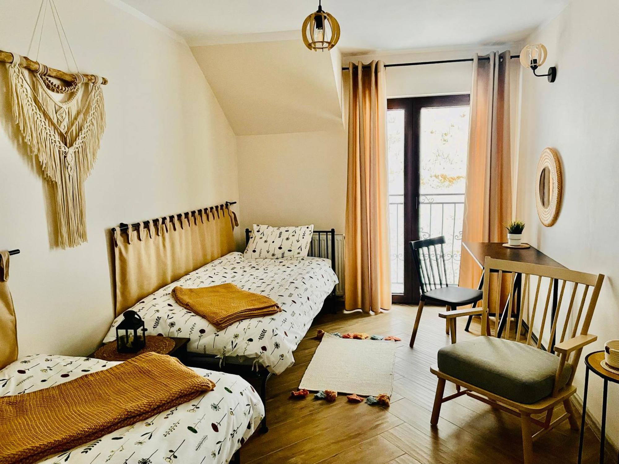 Gorska Cisza - Duzy, Komfortowy, Wyjatkowy Apartament Stronie Śląskie Dış mekan fotoğraf